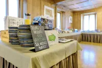 Poschiavo Suisse Hotel & Traditional Fondue Stube - 조식 운영
