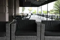 Holiday Inn CHICAGO OAKBROOK by IHG - breakfast