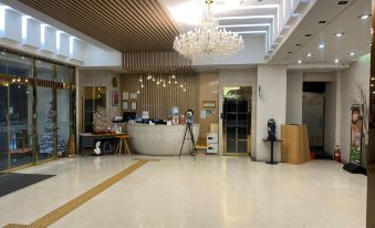 Ariana Hotel