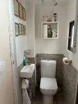 Tastefully-decorated bedroom with garden access Hotels in Schaerbeek