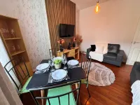 House 10 Minutes from the Center - Apartemen