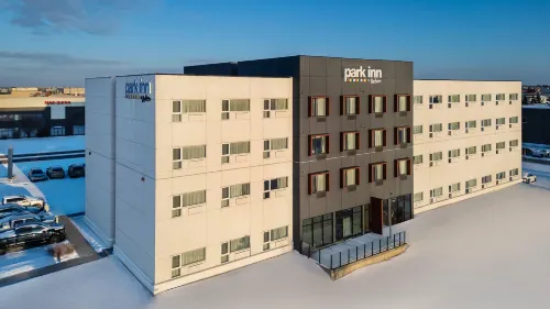 Park Inn by Radisson Edmonton Airport - Gym