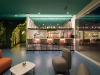 001 Higos Beach Boutique Singular Hotel Residence - Bars