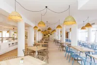 Hotel O7 Alondra - Strand