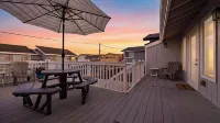 Happy Bottom Beach House by AvantStay - Wifi