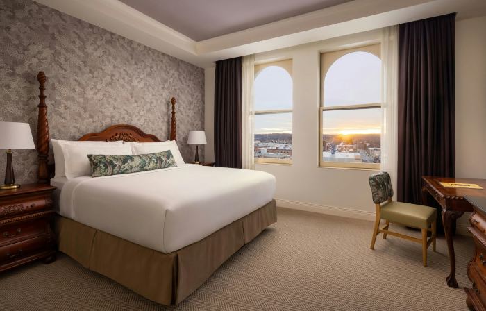 Davenport Hotel, Autograph Collection