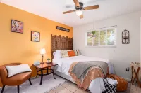 Sunset ASU Private Pool Updated Kitchen Baths - balcon