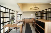 Meraki Maison - 4-Star
