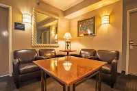 Super 8 by Wyndham Sidney NE - 2-Star
