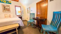 Stoneflower Dual Studio Stay - 4-Star