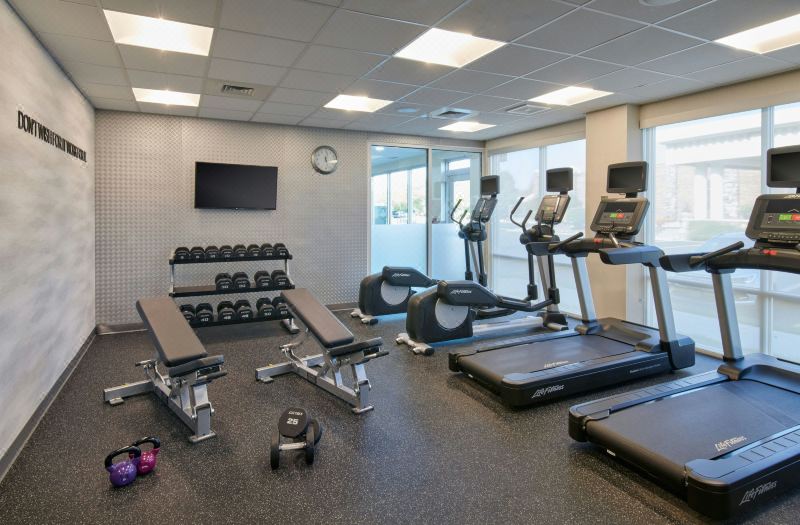 Fairfield Inn & Suites Chicago O'Hare photo 3