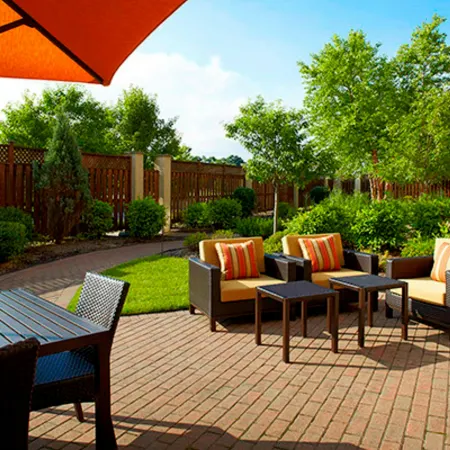 Courtyard Akron Stow