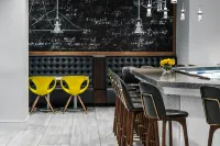 Embassy Suites by Hilton Raleigh Crabtree - بار