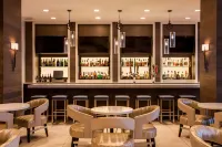 Sheraton Norfolk Waterside Hotel - bar