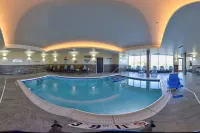 Fairfield Inn & Suites Milwaukee Brookfield - parking