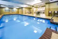Hampton Inn Bryant - 2-Star