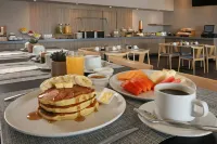 City Express Plus by Marriott Ciudad de México Mundo E - Desayuno