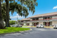 Red Roof Inn Savannah - Southside/ Midtown - Motels