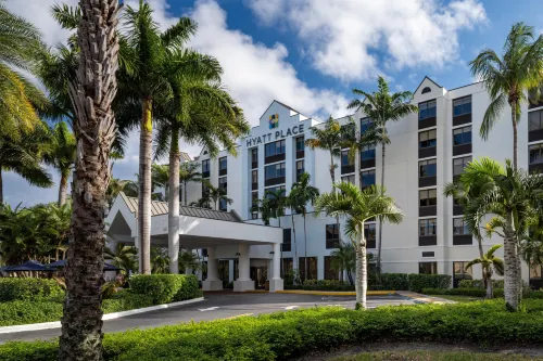 Hyatt Place Fort Lauderdale Cruise Port Conv - Airport Shuttle