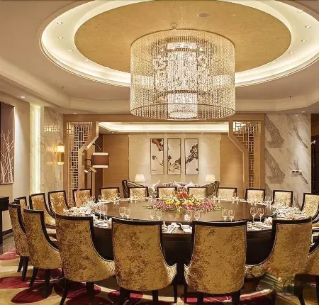 Xinxing Century Hotel