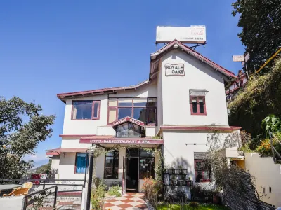 The Royale Oaks Hotel