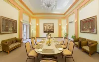 Ramgarh Lodge, Jaipur – Ihcl SeleQtions