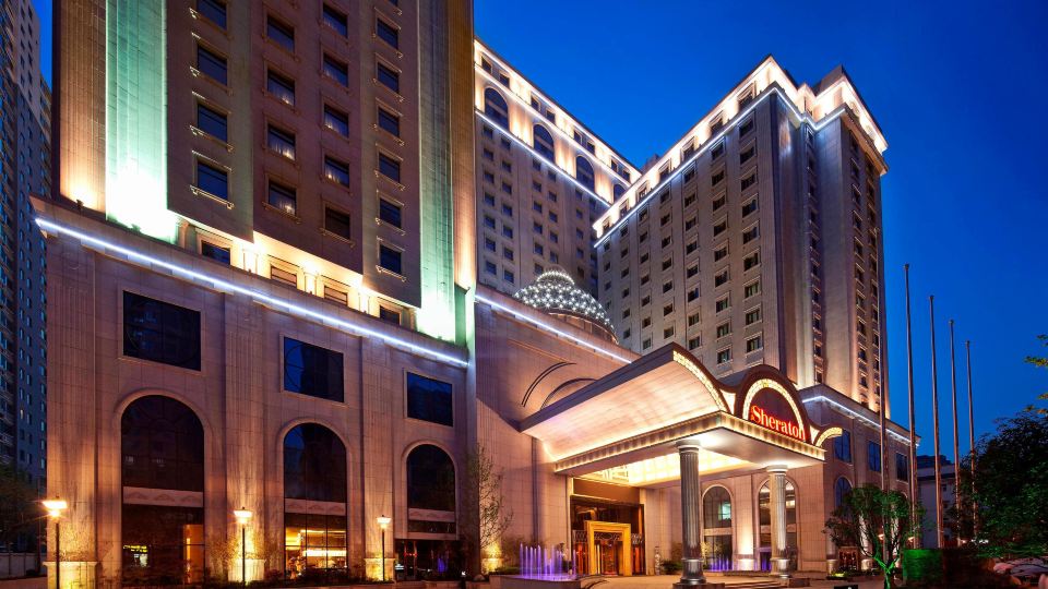 Sheraton Xi'an North City Hotel(Longshouyuan Subway Station Store)
