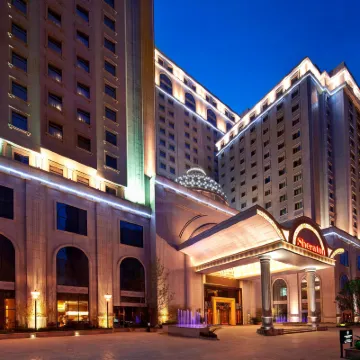 西安賽瑞喜來登大酒店（古城牆龍首原地鐵站店） 鄰近西安城牆的酒店