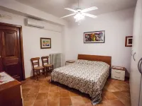 Apartment Nosside - Residence Erasippe Hotels in Locri