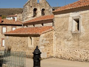 Rural House in The Mountain of Leon