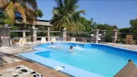 Rollanda Hotel Отели в г. 