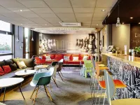 Ibis Lyon Gerland Musée des Confluences