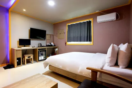 Jebudo Feel Motel Отели в г. Хвасон