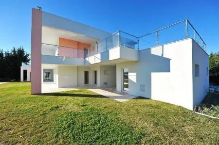 Hilltop Oasis Lisboa Oeiras