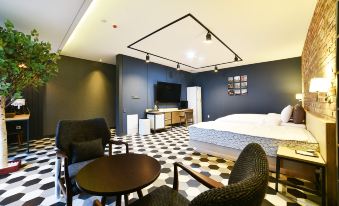 Yeosu K-Boutique Hotel