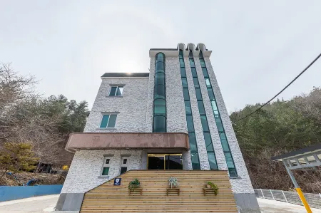 Geumsan Dream Palace Отели в г. Кымсан