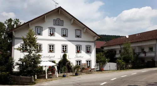 Landgut Stetter Hotels in Lalling