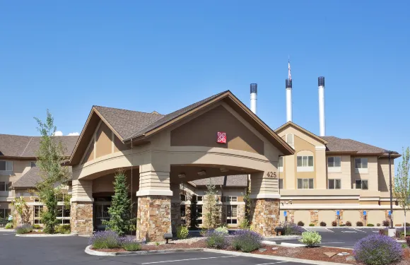 本德希爾頓花園酒店