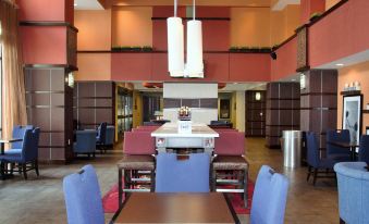 Hampton Inn & Suites Cincinnati/Uptown-University Area