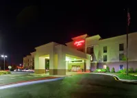 Hampton Inn North Brunswick/New Brunswick Hotels near JNJ - Johnson Hall