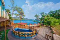 Tongyoung S468 Poolvilla Hotel di 