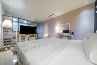 Jecheon Gugi Self Check-in Motel Hotels in Jecheon-si