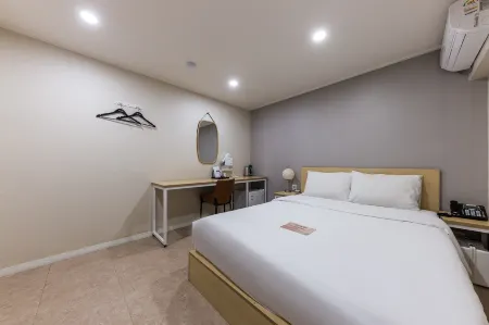 Chungju Ben Hotel Отели рядом с достопримечательностью «Национальный музей Чхонджу»