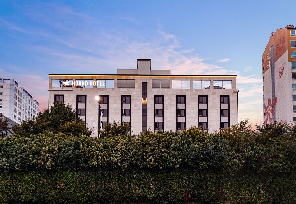 하운드 호텔 동천유원지점 사진