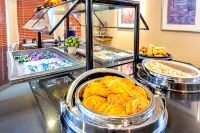 Staybridge Suites BROWNSVILLE by IHG - breakfast