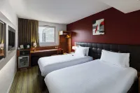 Holiday Inn Clermont - Ferrand Centre Hotel dekat ASM Experience