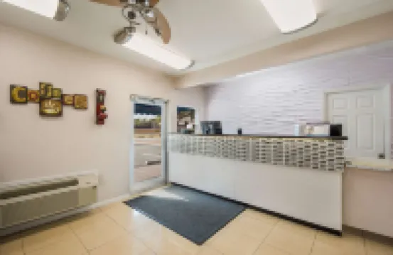 SureStay Hotel by Best Western Sarasota Lido Beach