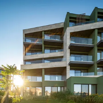 HVD Reina del Mar - Premium Spa Service & Free Parking