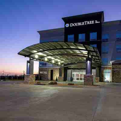 Doubletree by Hilton Sulphur Lake Charles Hotel Exterior
