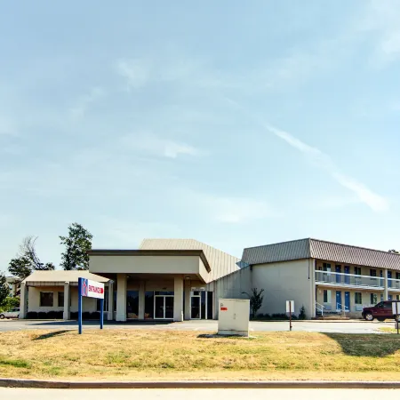 Motel 6 Mount Pleasant, TX